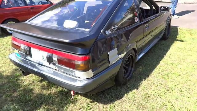 TOYOTA SPRINTER TRUENO AE86 トヨタ スプリンター トレノ AE86 смотреть онлайн