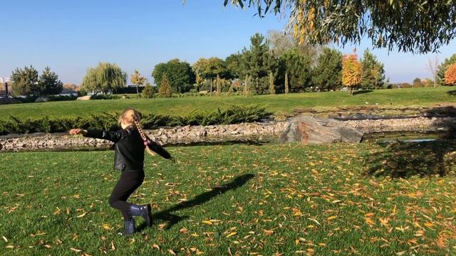 Яхт-клуб "Сич" Днепр! Прогулка по парку! смотреть онлайн