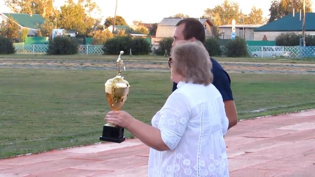 Награждение команды "Тогузак"(Футбол,2016) смотреть онлайн