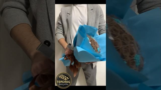 Шоколадный букет из роз и ежевики смотреть онлайн