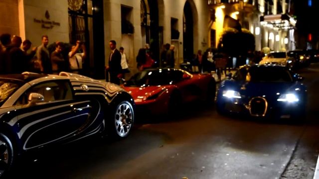 Bugatti Veyron & Veyron "L'Or Blanc" & Ferrari LaFerrari @ Paris смотреть онлайн