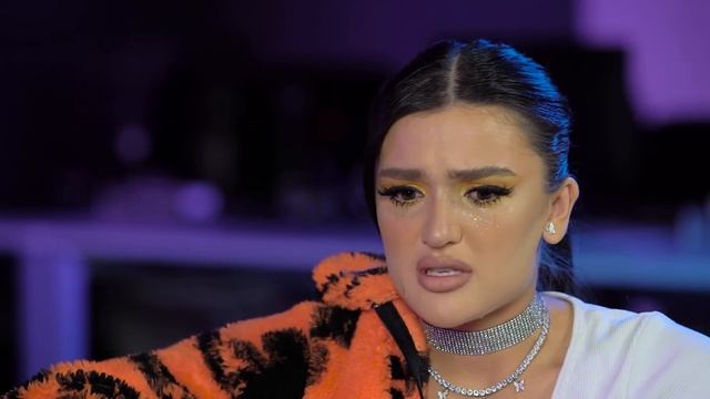 ДИНА САЕВА О БЕДНОСТИ, РЕЛИГИИ И ЕГОРЕ КРИДЕ смотреть онлайн