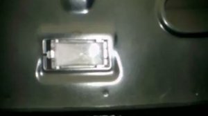 когда гаснет подсветка багажника logan