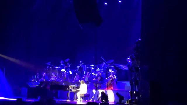 Yanni in Toronto 2018 . Violin part of Nostalgia. смотреть онлайн