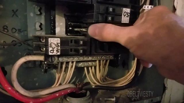 FLIR C2 survey of noisy warm circuit breaker смотреть онлайн