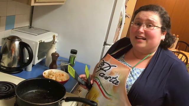 How to Make Shrimp & Pasta in white sauce / Макароны с Креветками и Белым Соусом смотреть онлайн