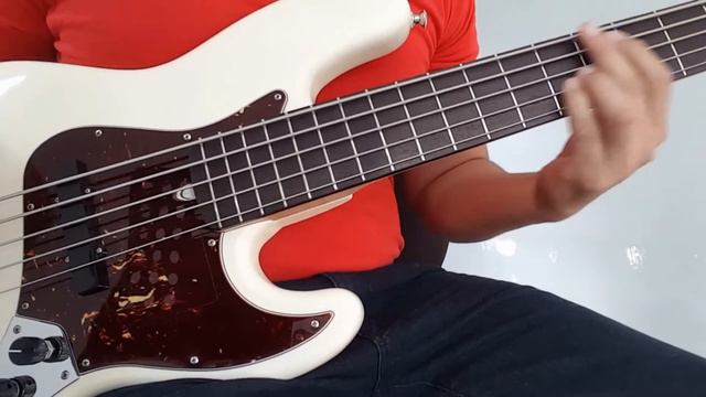 Ken Smith vrs Pavel jazz vrs Fender American V Bridge Pick up Test смотреть онлайн