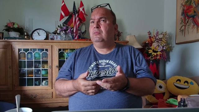 Oleg Popov | Такого нигде нет в мире (кроме режимов) - поклонение диктатору... быть "никто"... смотреть онлайн