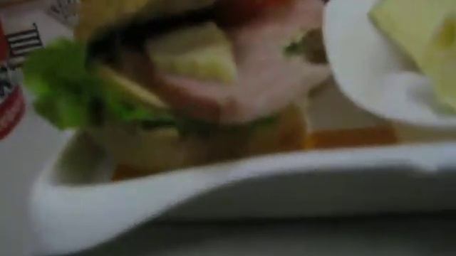 Завтрак в самолете. Рейс СПб-Мюнхен. смотреть онлайн