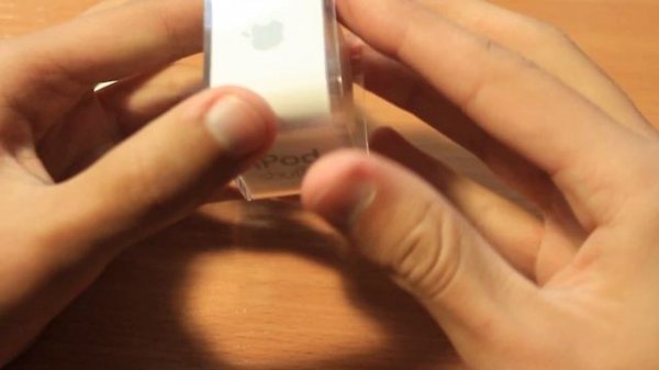 Обзор и распаковка iPod shuffle 4