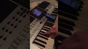 #Ахмад#Мунгиев#Чеченские#песни Ахмад Мунгиев 😍Цхьанне д1а лур яц на синтезаторе😍