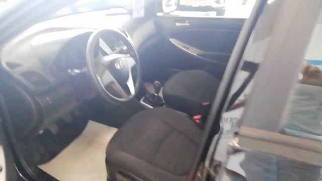 Купить Хендай Солярис (Hyundai Solaris) 2014 г. с пробегом бу в Саратове Автосалон Элвис смотреть онлайн