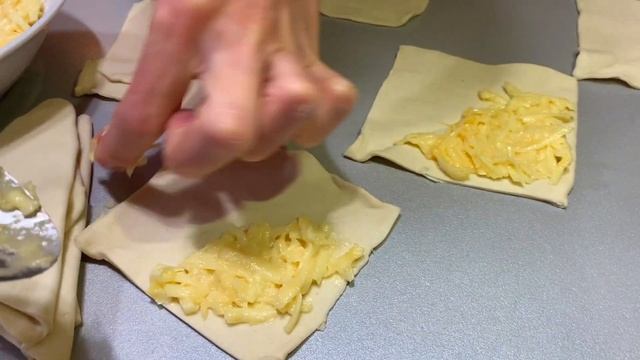 СЛОЙКИ ? с СЫРОМ ? из слоеного теста. Супер завтрак за 30 минут. смотреть онлайн