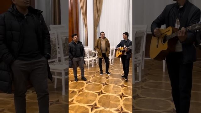 Dizayn Jamoasi A'zolari Hamda Shohrux (sevganmisiz) Ukamiz Bilan Popuri //Avaz Dengiz Mening Do'sti