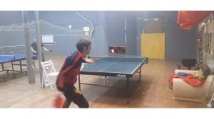 Настольный теннис. Игра с возвратной доской