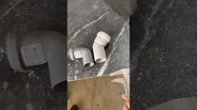 Разница между канализационными трубами Skolan и ПРО АКВА #ремонтквартир #ремонт #ремонтванной смотреть онлайн