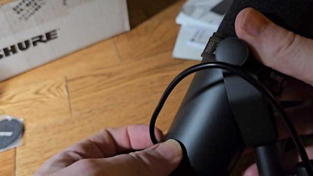 Shure SM7B Microphone Real vs Fake смотреть онлайн