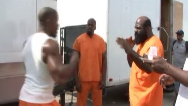 Michael Jai White and Kimbo Slice extended version смотреть онлайн
