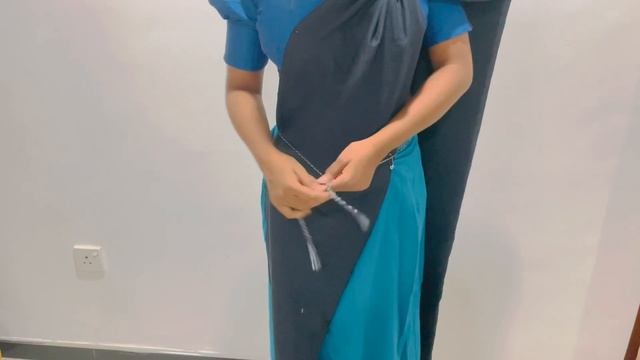 Osariya | How to wear a osari | ඔසරියක් තනියම ඉක්මනට ලස්සනට අඳිමු.. හරිම ලේසියි | Kandyan Saree смотреть онлайн