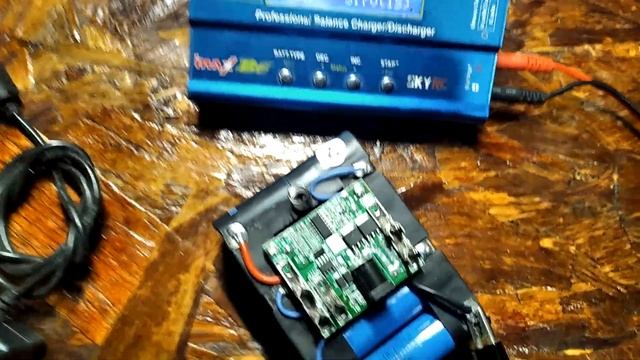 Аккумуляторная болгарка, разборка и тест акб смотреть онлайн