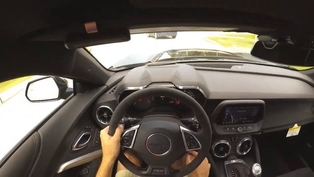 DRIVING MY 2019 CAMARO ZL1 1LE AUTOMATIC IN ( MANUAL MODE ) смотреть онлайн