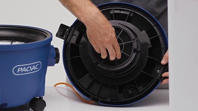 How to Fit Machine Components - Glide 300 Canister Vacuum | Pacvac Product Training Video смотреть онлайн