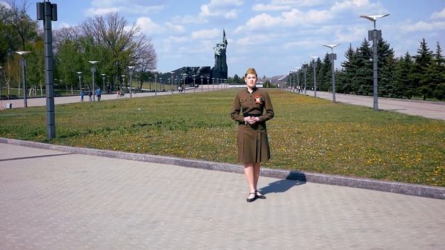 Анастасия Бойко - стихотворение Роберта РОЖДЕСТВЕНСКОГО "В сорок четвертом" смотреть онлайн