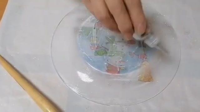 Украшение тарелки "Сказочный новый год" в стиле декупаж смотреть онлайн