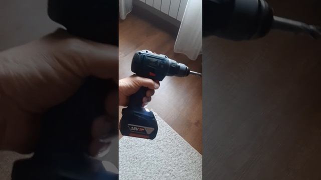 Шуруповерт Bosch GSR 18v-50 смотреть онлайн
