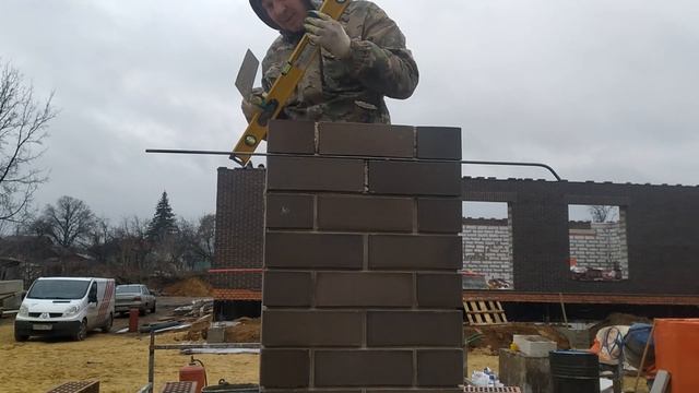 Кладка кирпичного столба на белую смесь смотреть онлайн