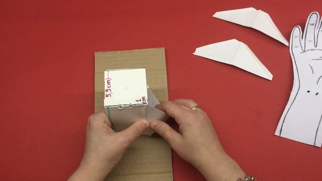 Where's Chicky? LET'S FLY-Paper CATAPULT-FUNNY CRAFT смотреть онлайн