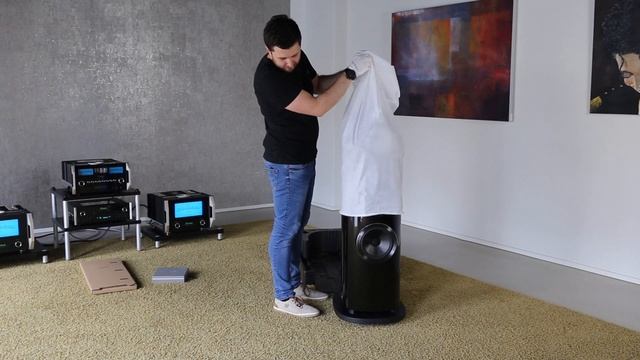 Unboxing Bowers & Wilkins 802 D4 | Auditorium смотреть онлайн