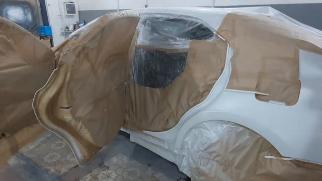 Toyota Camry - Красим трёхслойный белый перламутр смотреть онлайн
