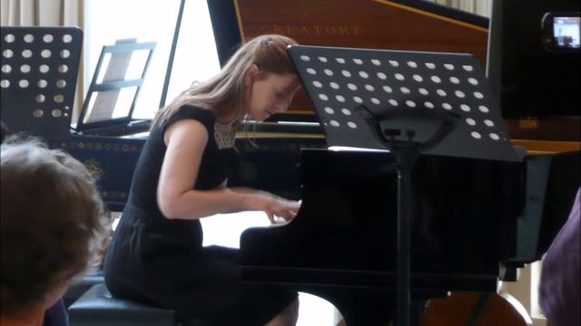 Anna Szydlowski plays Chopin Mazurka, Op. 17 No. 4 смотреть онлайн