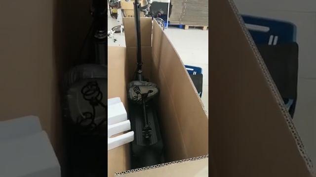 Скутер внедорожник , скутер для взрослых с запасом хода 70 км на одном заряде смотреть онлайн