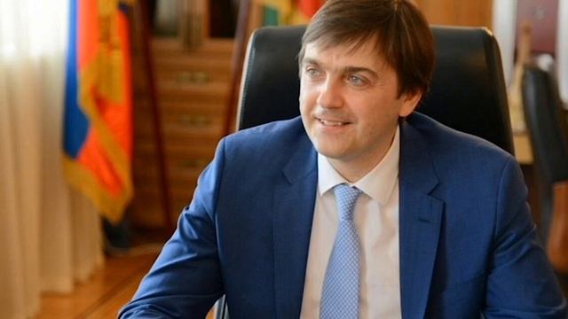 Названа дата получения аттестатов выпускниками российских школ смотреть онлайн