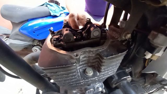 ¡Mi moto paso mucho tiempo sin uso!. ¿Qué debo hacer para volverla encender? смотреть онлайн