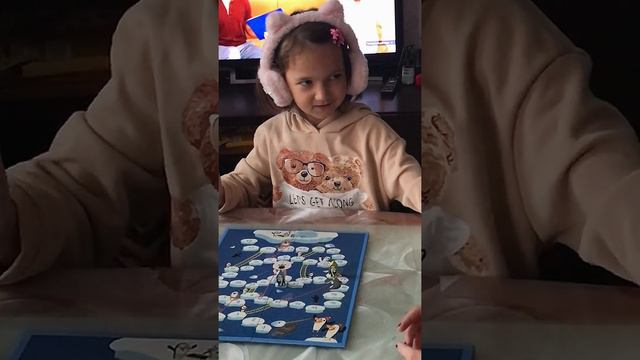 игра Snakes And Ladders||