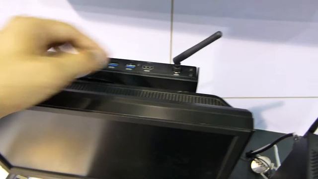 Asus Eee Box EB1033 Nettop In A Short Hands On