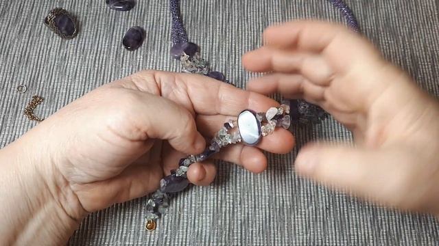 Комплект из аметиста? смотреть онлайн