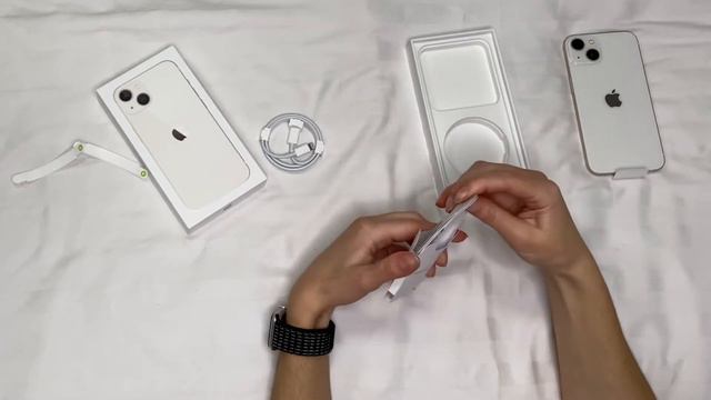 iPhone 13 white / starlight распаковка смотреть онлайн
