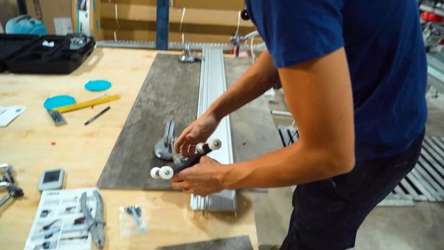 Как резать ОГРОМНУЮ ПЛИТКУ? Обзор системы резки BIHUI для керамогранита. смотреть онлайн