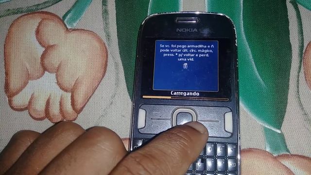 MOSTRANDO JOGOS NO MEU NOKIA ASHA 302 смотреть онлайн