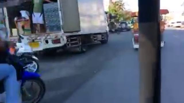 Деревня АоНанг главная улица смотреть онлайн
