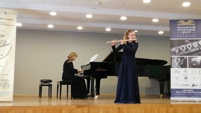 Просвирина Ева А. Шнитке "Балет" из сюиты "В старинном стиле" смотреть онлайн