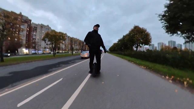 Контент на Моноколесе или зачем нужна защита! Падение на Моноколесе в защите! Одежда не пострадала! смотреть онлайн