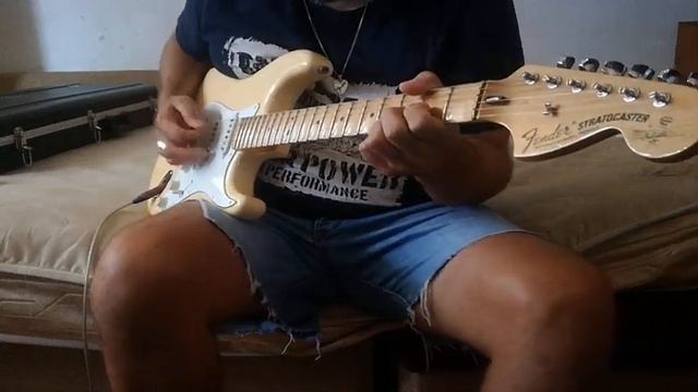 High Gear with Malmsteen strat :-) смотреть онлайн