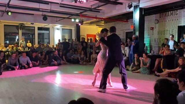 Pablo Inza & Sofía Saborido- Una Fija смотреть онлайн