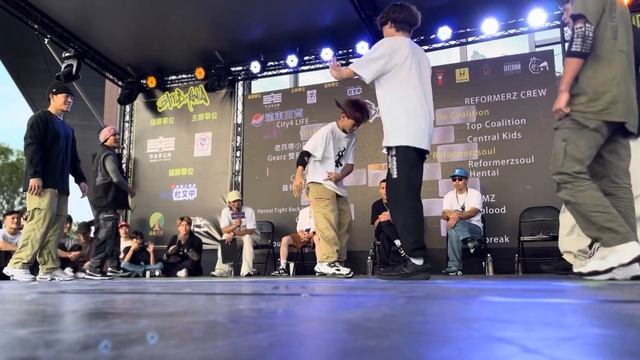 Reformzer VS Hentai Breaker - 2023 Superbreak Crew Battle #breaking #bboybattle смотреть онлайн