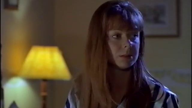 Win Lose or Draw with Claire Grogan смотреть онлайн